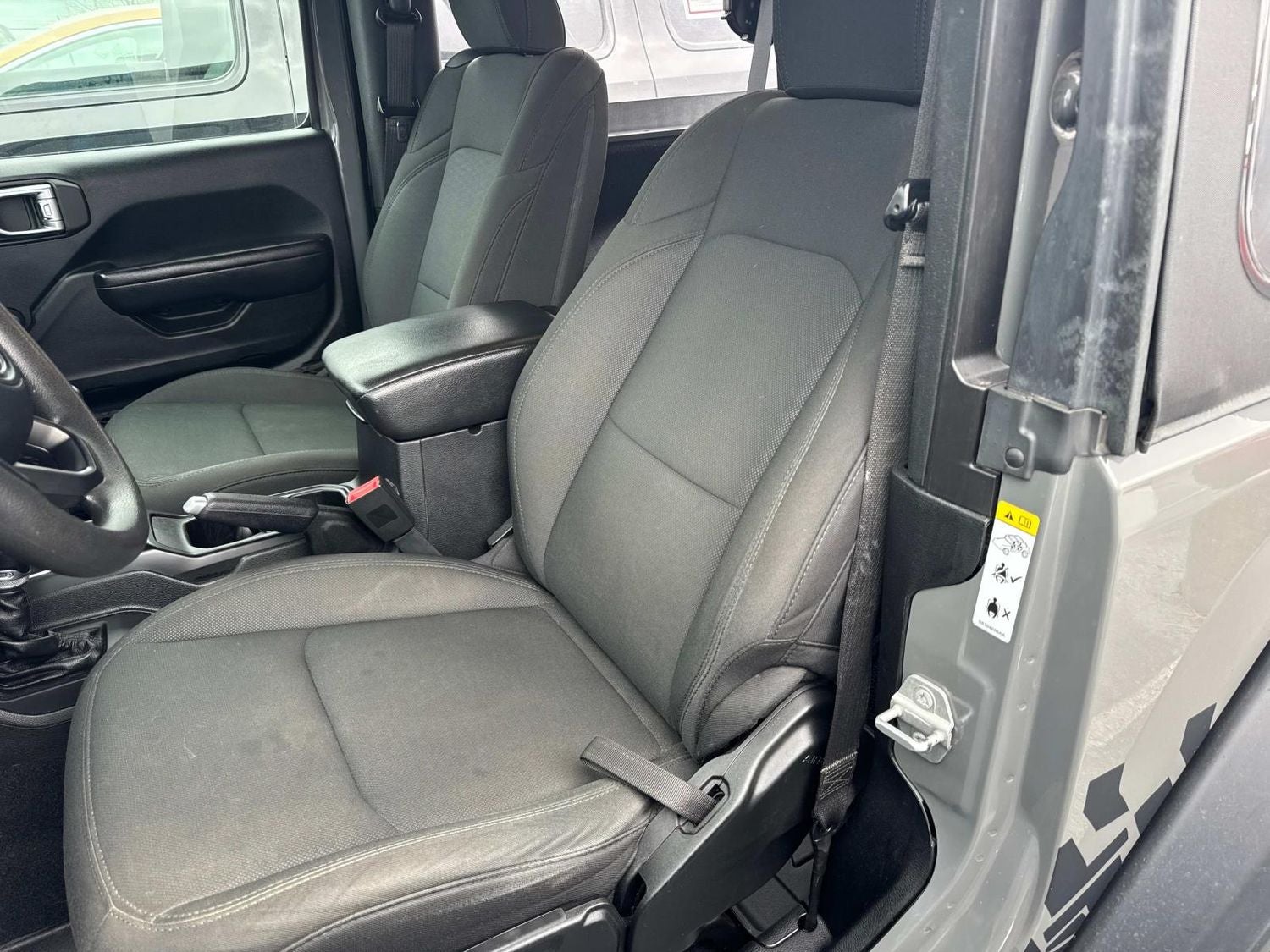 2020 Jeep Wrangler Sport