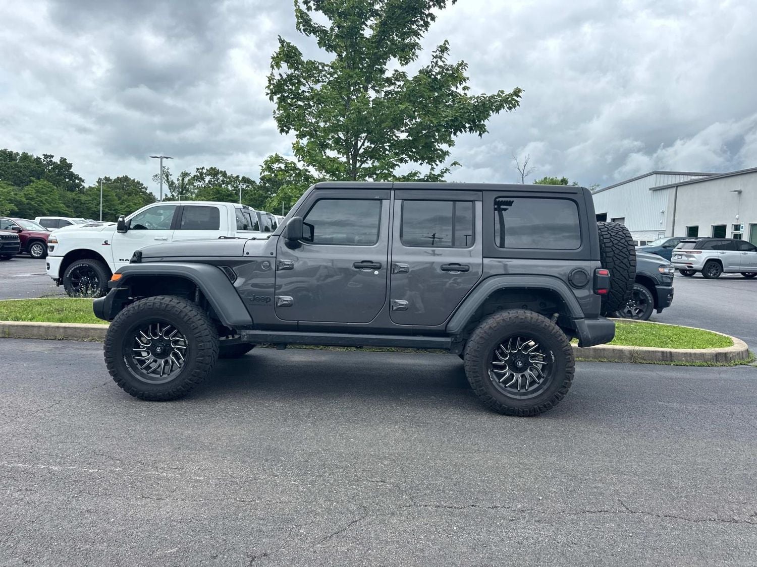 2024 Jeep Wrangler Sport S