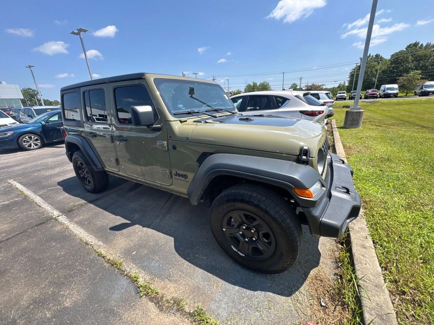 2025 Jeep Wrangler Sport