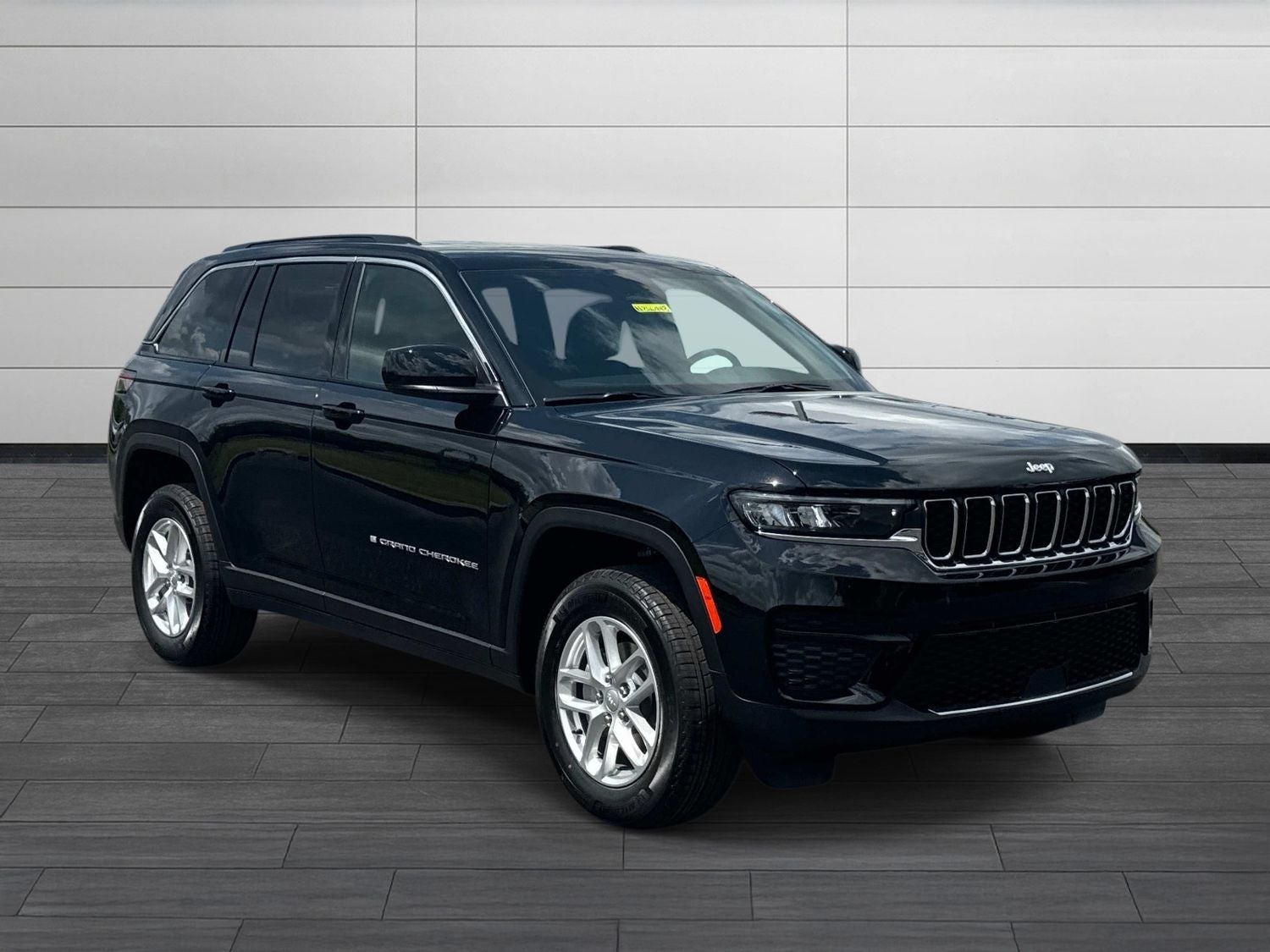 2026 Jeep Grand Cherokee Laredo X