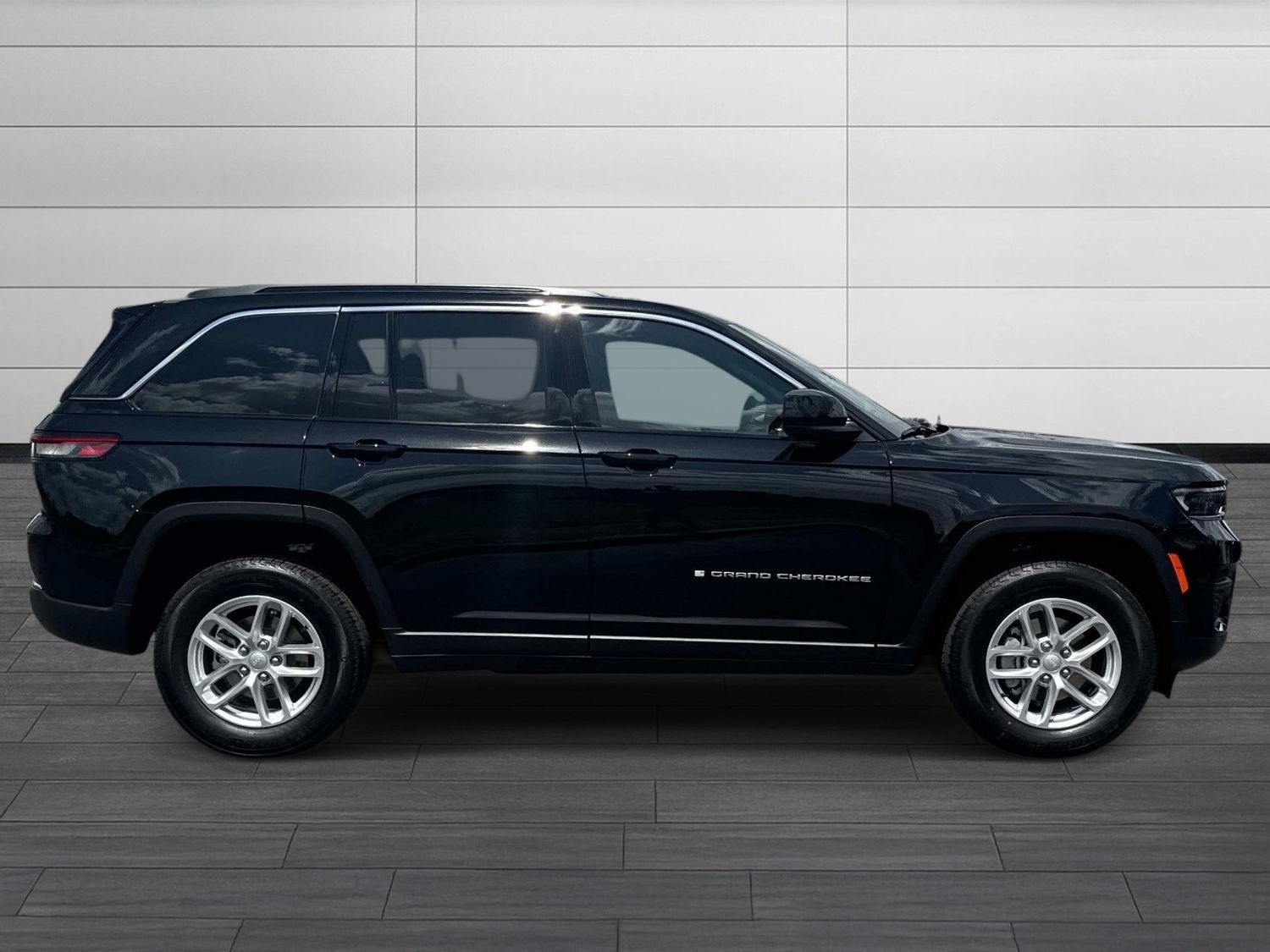 2026 Jeep Grand Cherokee Laredo X
