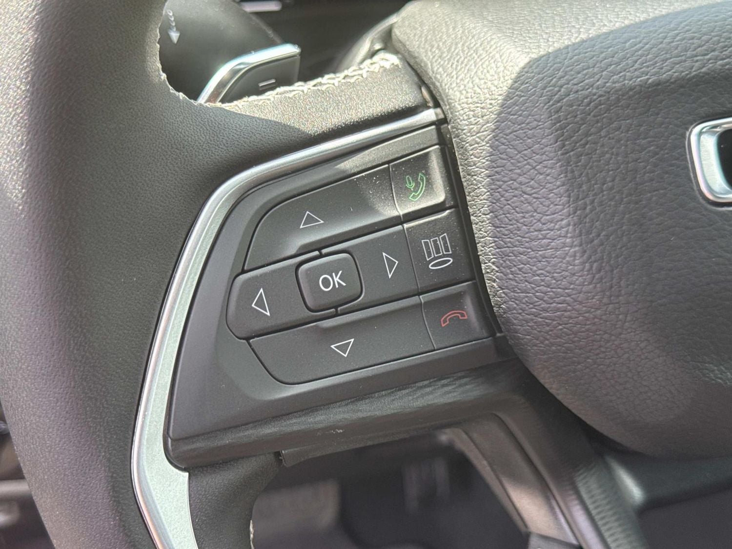 2026 Jeep Grand Cherokee Laredo X