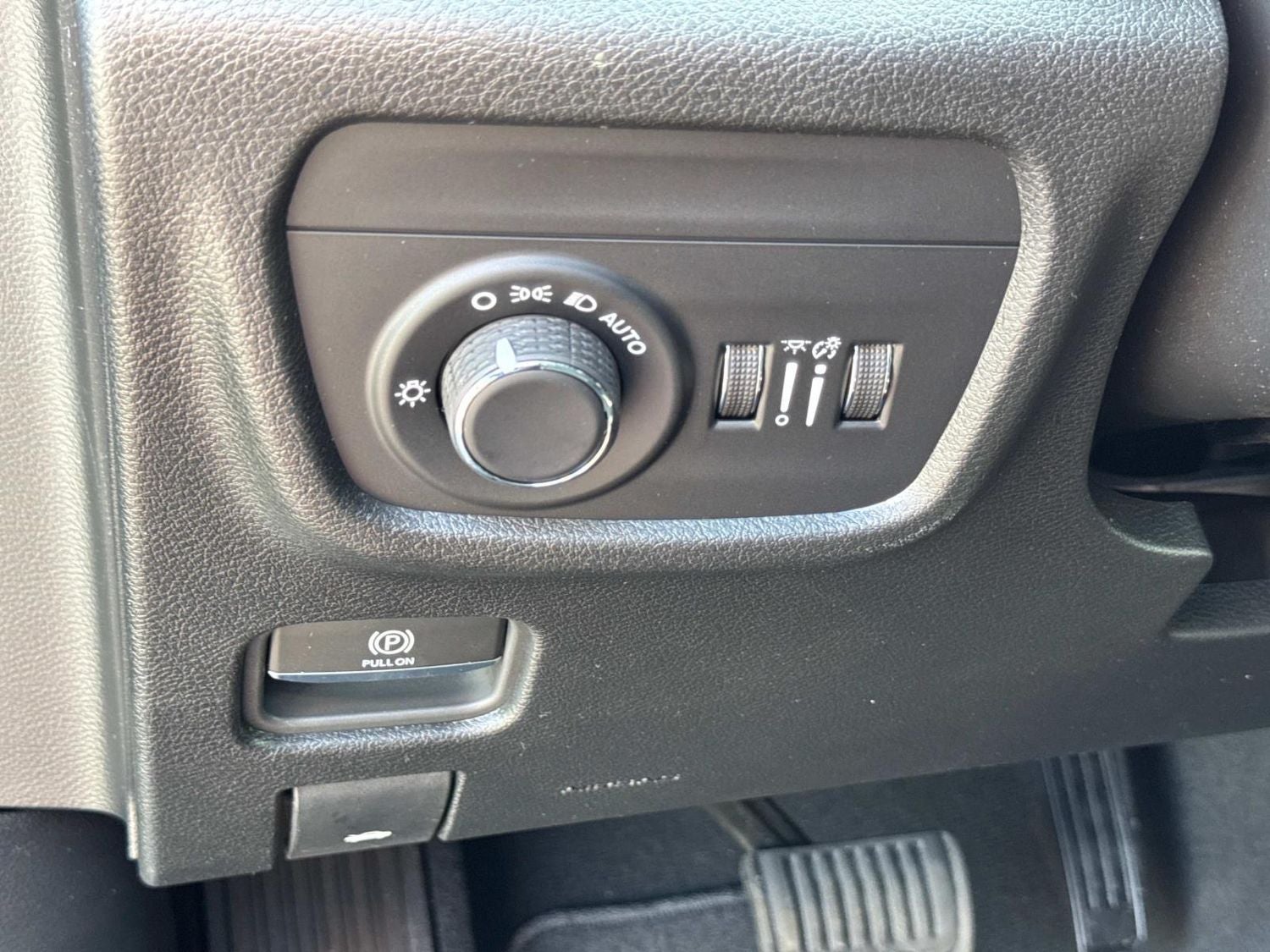 2026 Jeep Grand Cherokee Laredo X