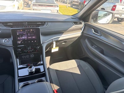 2026 Jeep Grand Cherokee Laredo X