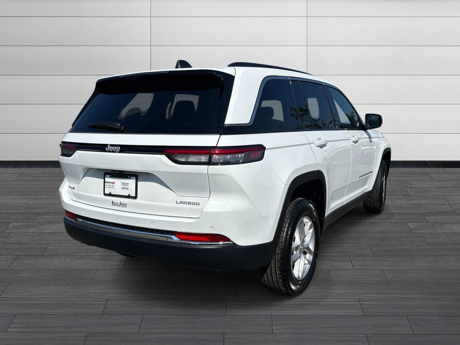 2026 Jeep Grand Cherokee Laredo X