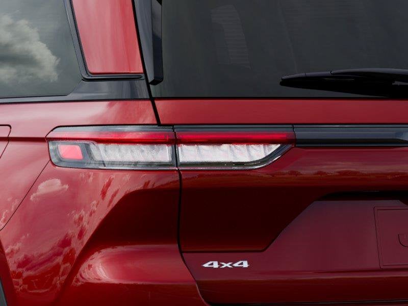 2027 Jeep Grand Cherokee Laredo X