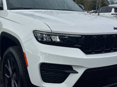 2027 Jeep Grand Cherokee Laredo X