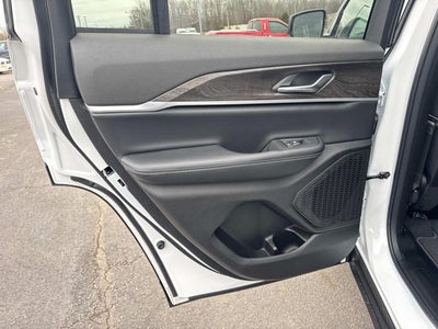 2026 Jeep Grand Cherokee Laredo