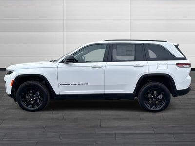 2026 Jeep Grand Cherokee Laredo