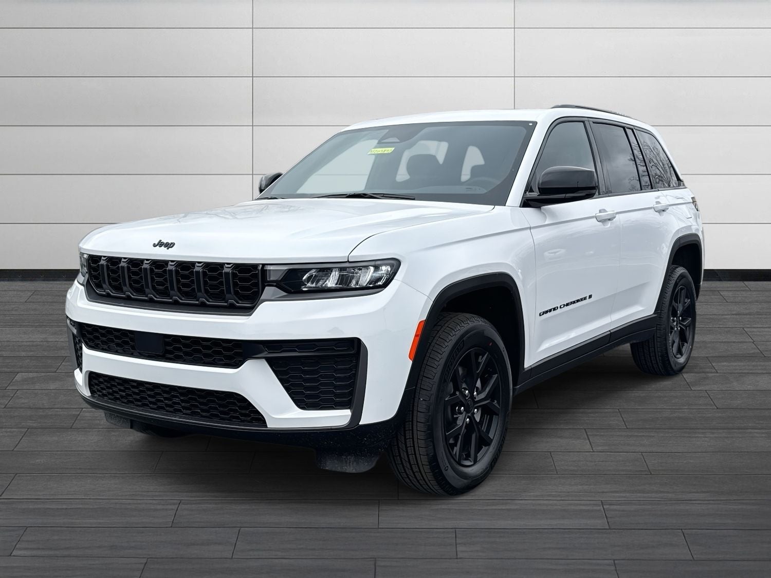 2026 Jeep Grand Cherokee Laredo