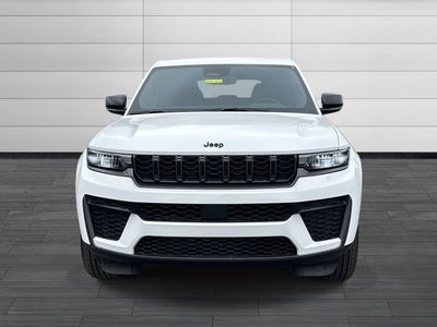 2026 Jeep Grand Cherokee Laredo