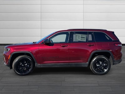 2026 Jeep Grand Cherokee Laredo