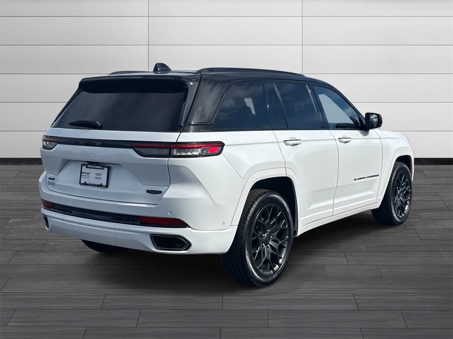 2025 Jeep Grand Cherokee Summit