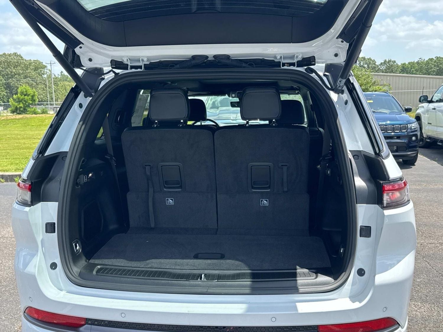 2026 Jeep Grand Cherokee L Limited Reserve