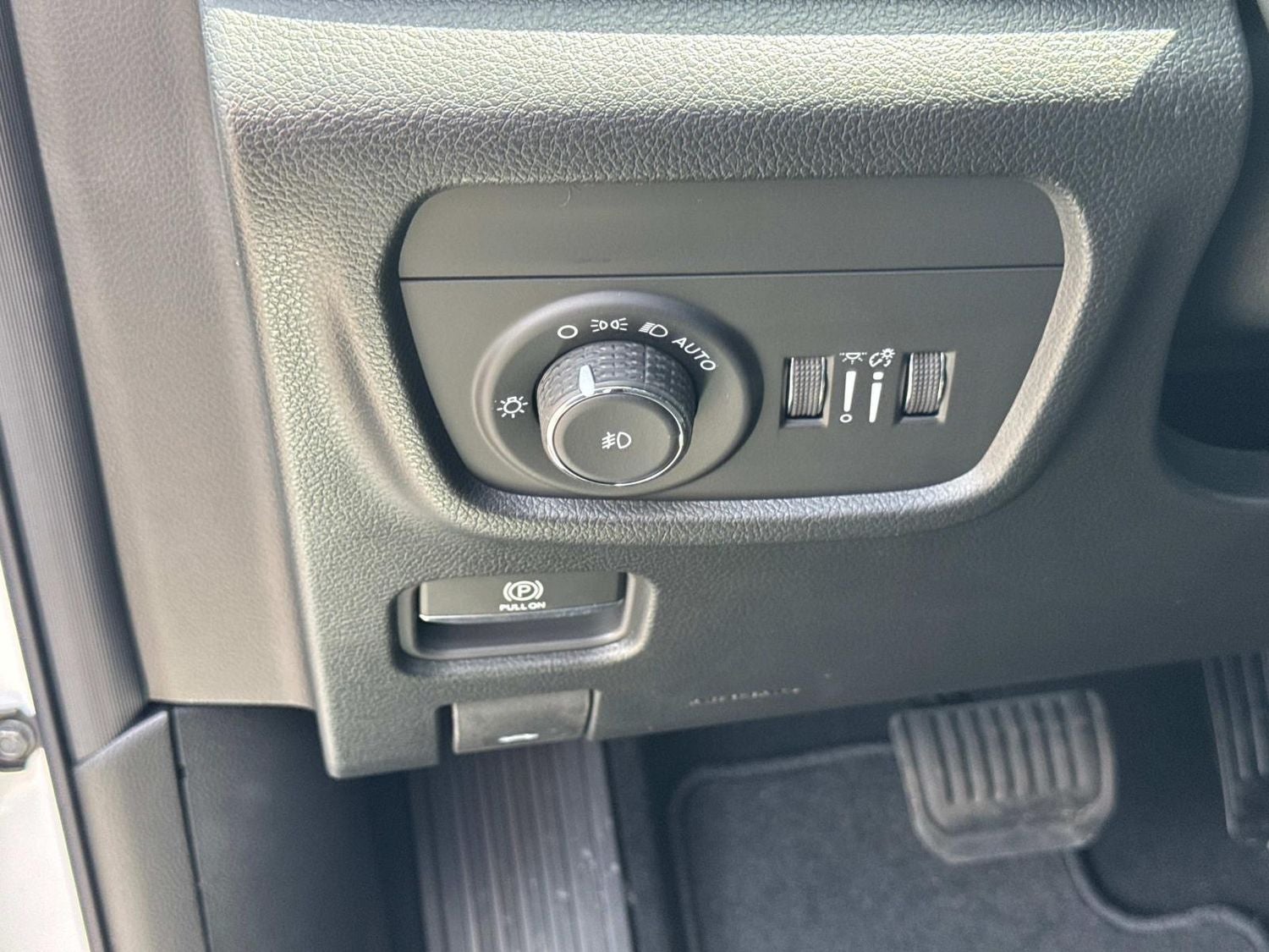 2026 Jeep Grand Cherokee L Limited Reserve