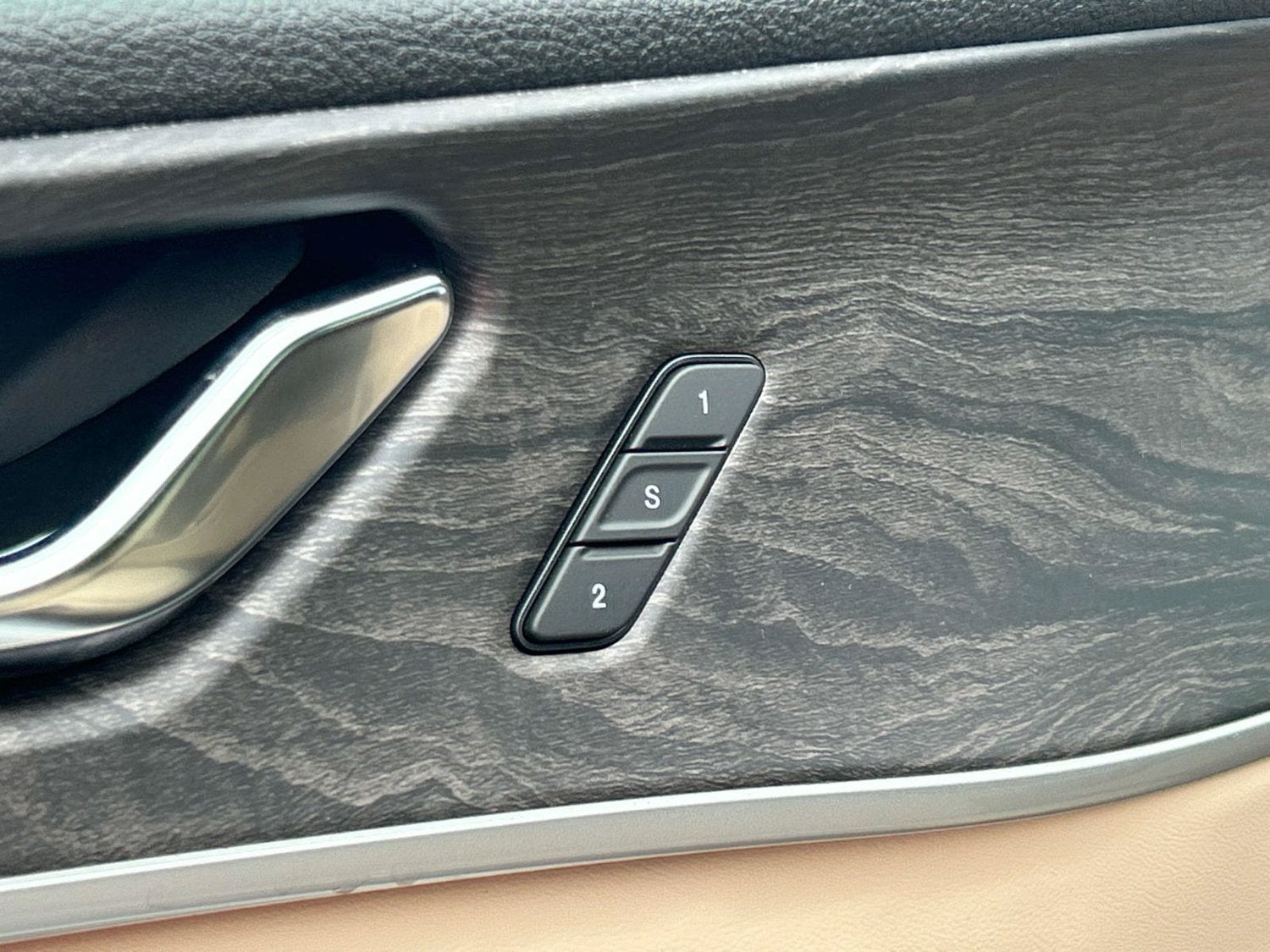 2027 Jeep Grand Cherokee L Limited