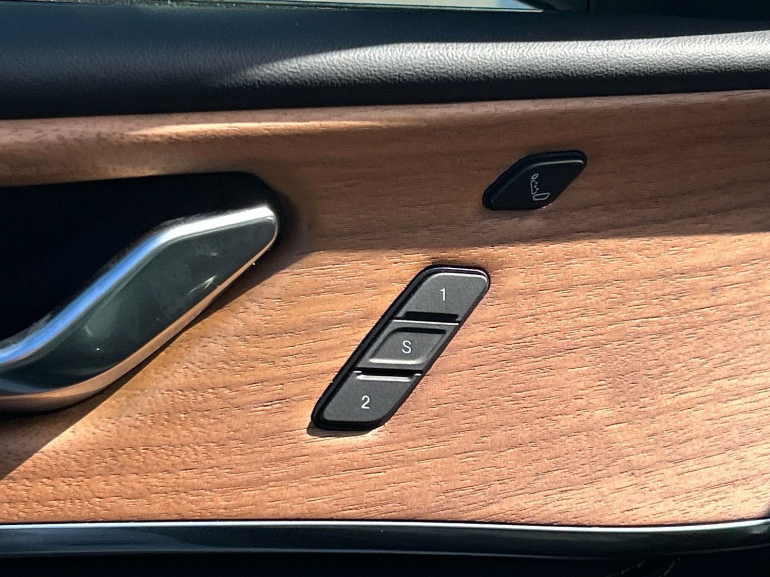 2027 Jeep Grand Cherokee L Summit