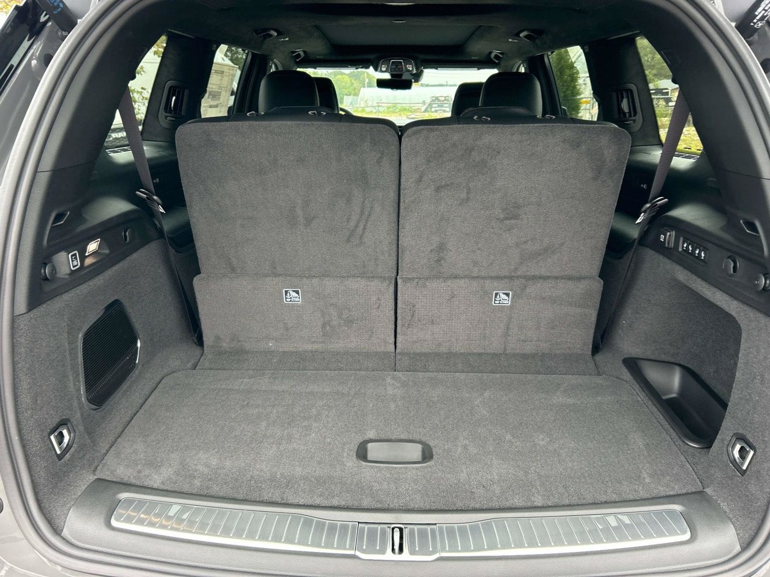 2027 Jeep Grand Cherokee L Summit