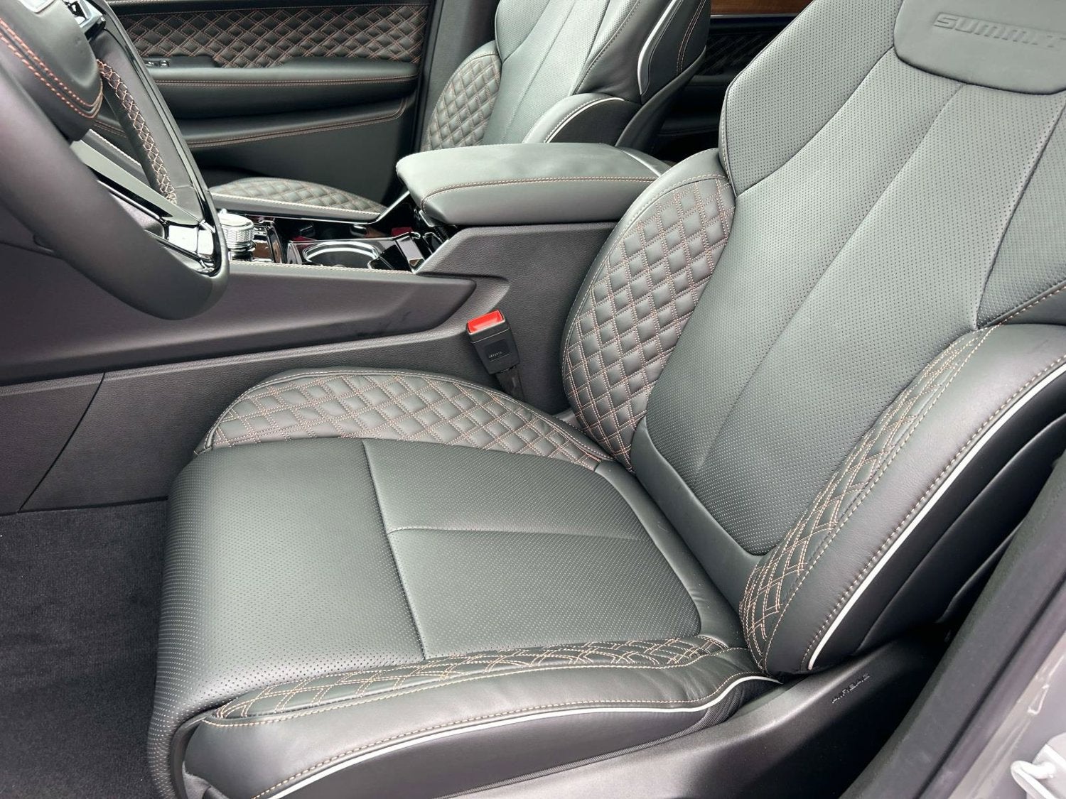 2027 Jeep Grand Cherokee L Summit
