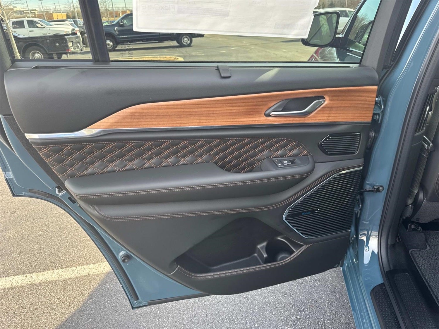 2026 Jeep Grand Cherokee L Summit