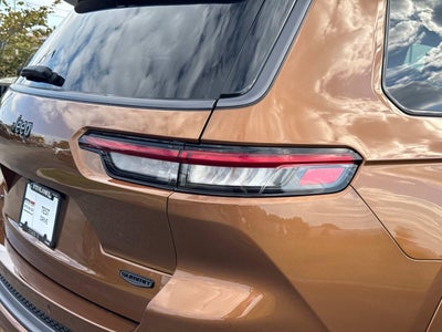 2027 Jeep Grand Cherokee L Summit