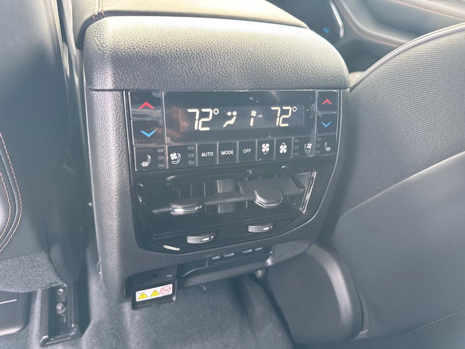 2027 Jeep Grand Cherokee L Summit