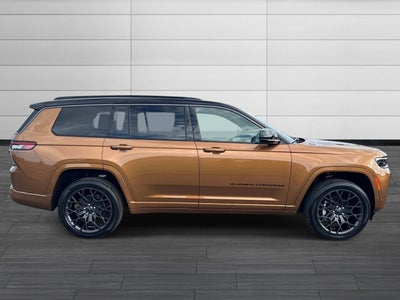 2027 Jeep Grand Cherokee L Summit