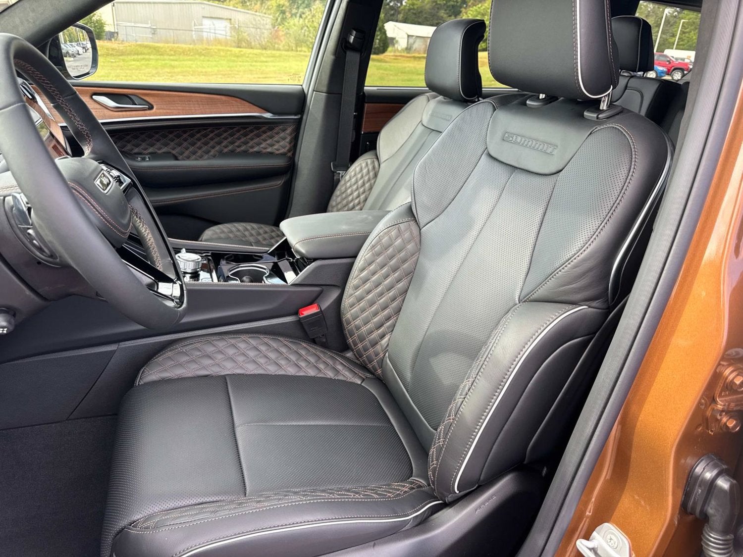 2027 Jeep Grand Cherokee L Summit