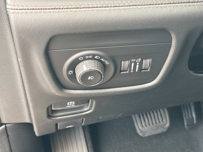 2027 Jeep Grand Cherokee L Summit