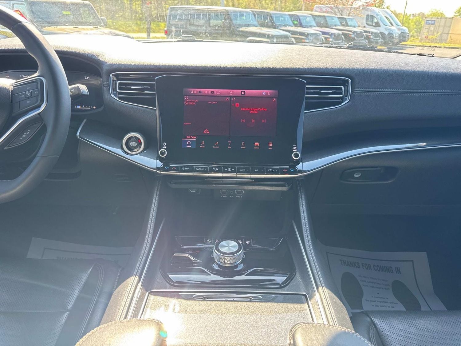 2023 Jeep Wagoneer Base