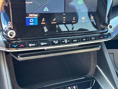 2023 Jeep Wagoneer Base