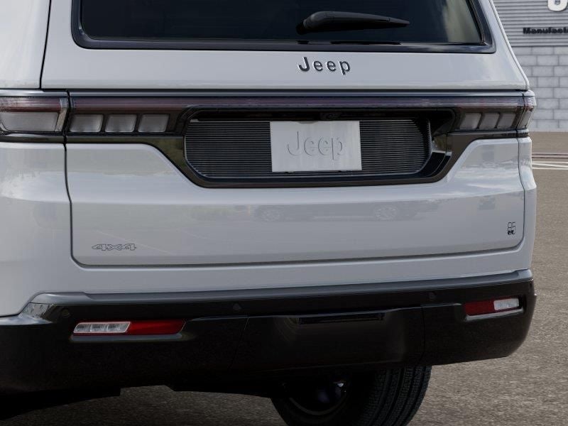 2026 Jeep Grand Wagoneer Base