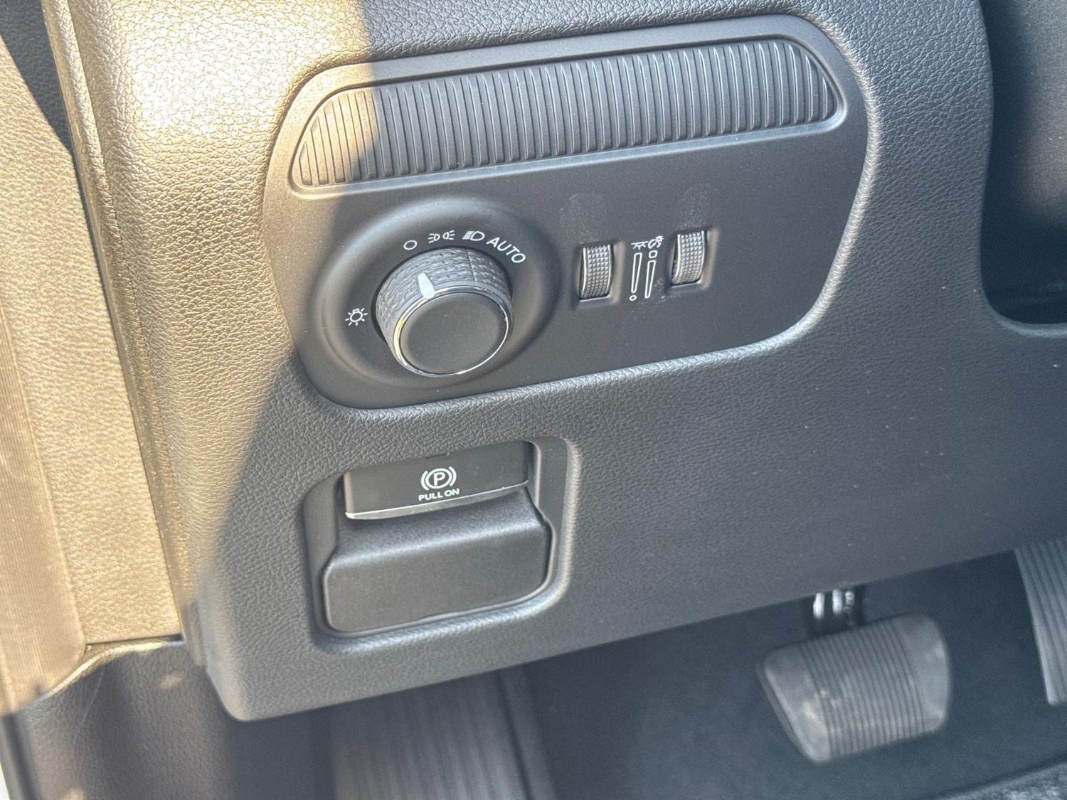 2026 Jeep Grand Wagoneer Base