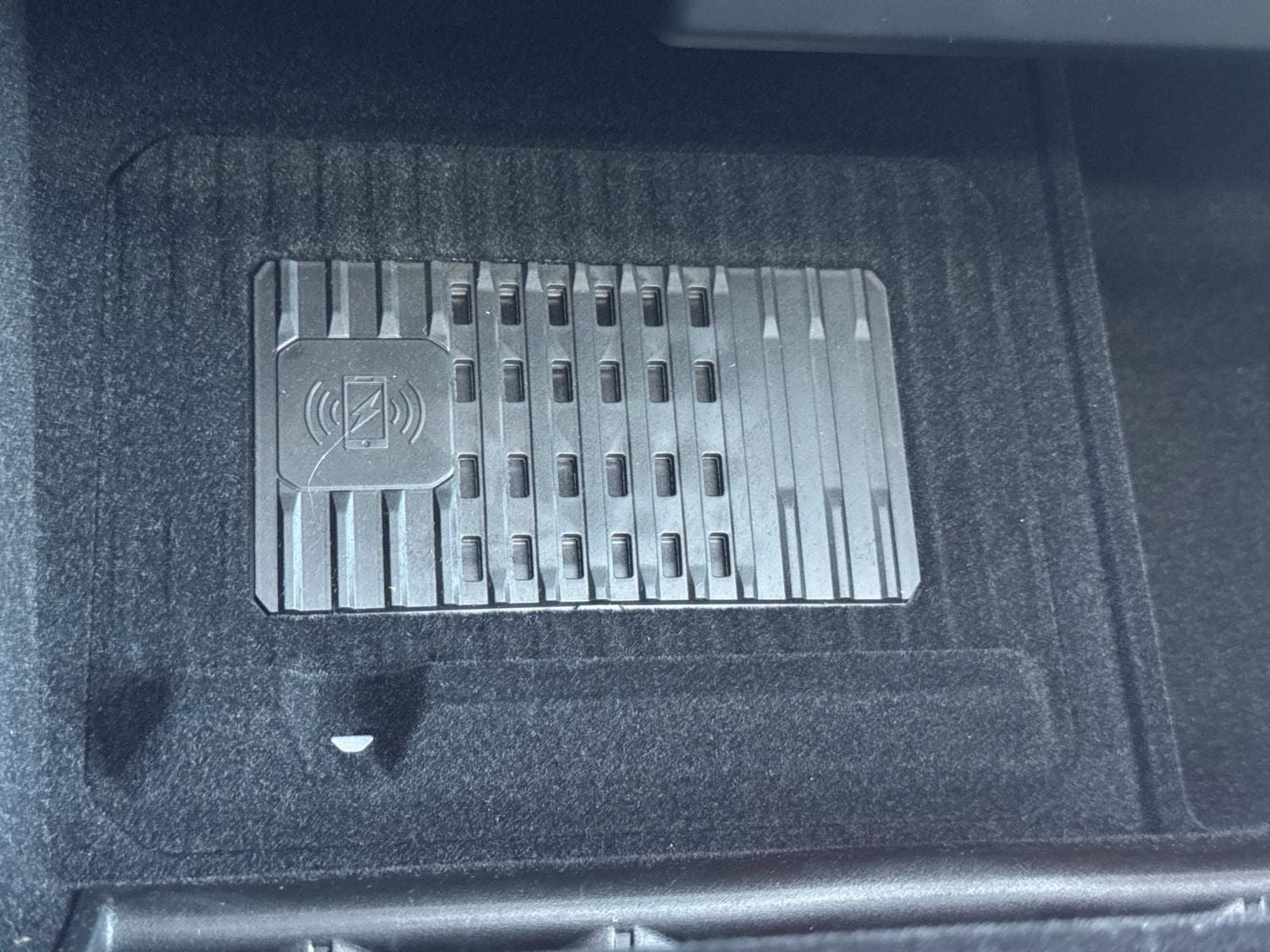 2026 Jeep Grand Wagoneer Base
