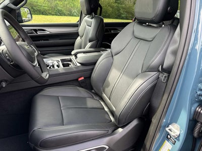 2026 Jeep Grand Wagoneer Limited Reserve
