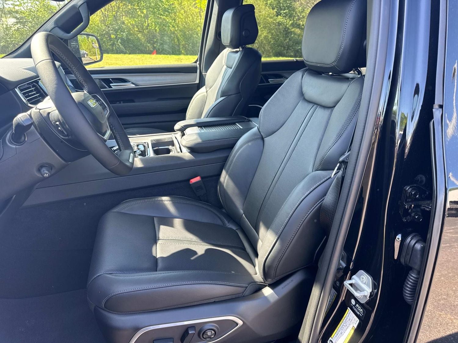2026 Jeep Grand Wagoneer Limited Reserve