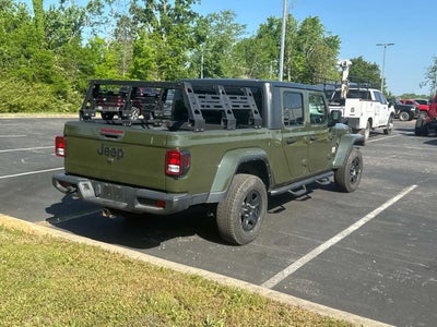 2022 Jeep Gladiator Sport