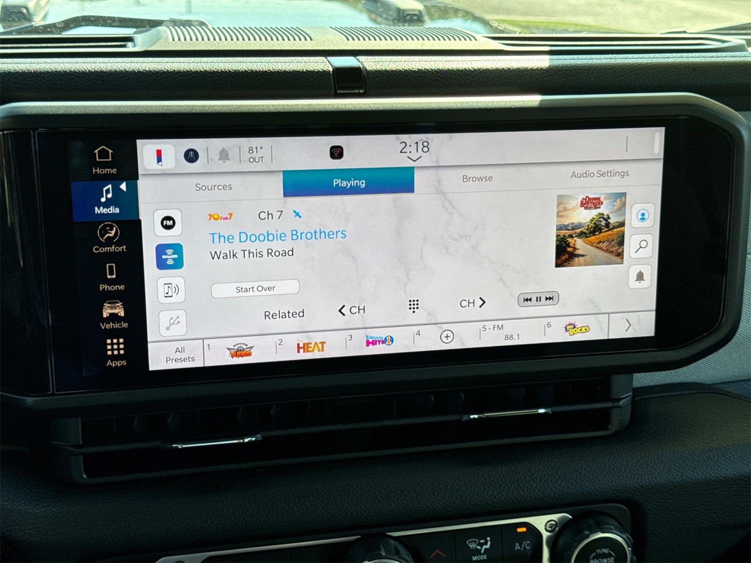 2025 Jeep Gladiator Sport S