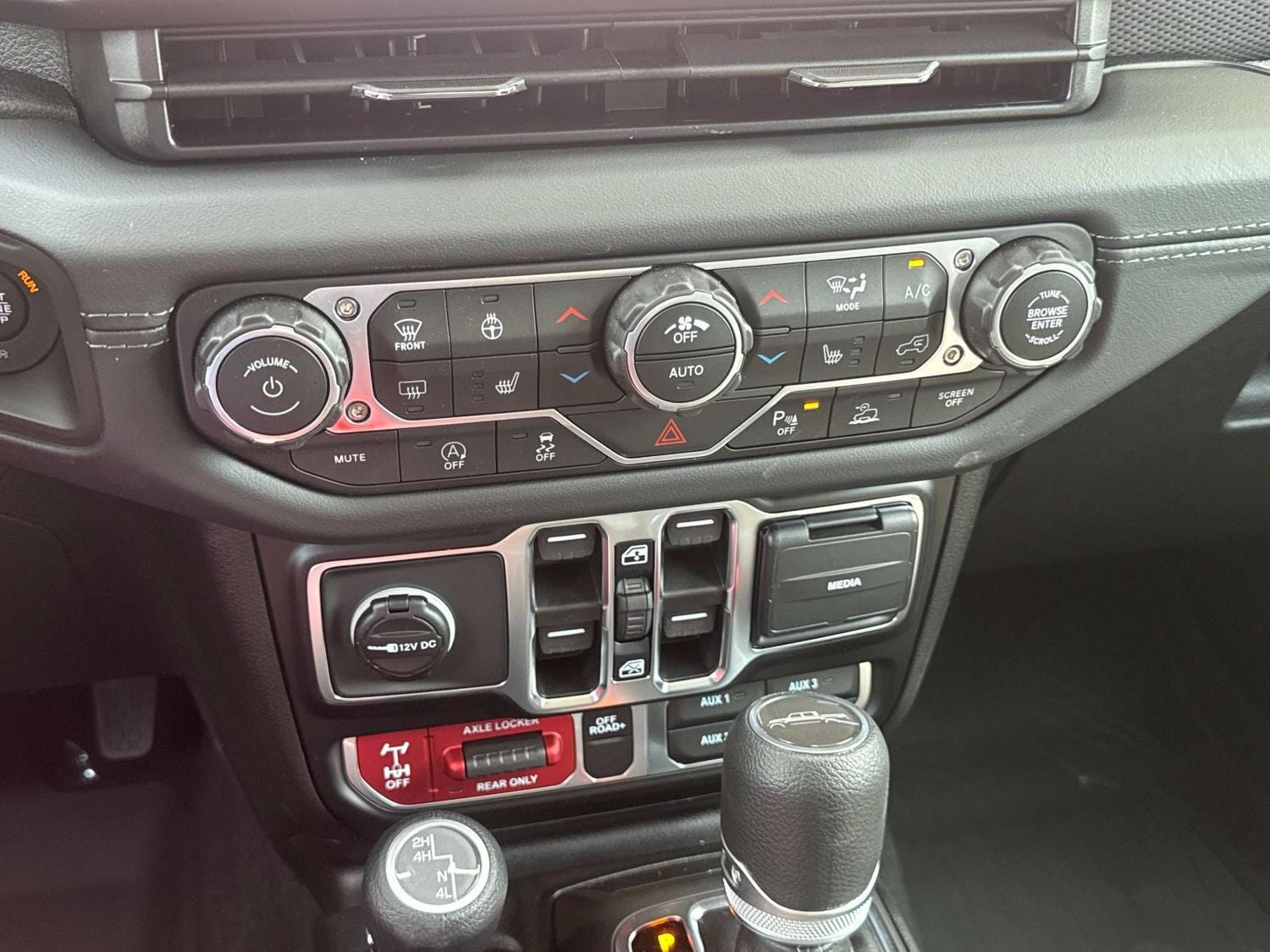 2026 Jeep Gladiator Mojave