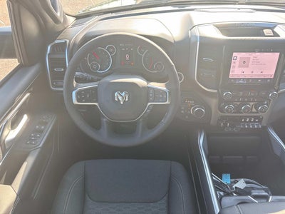 2027 RAM 1500 Big Horn/Lone Star