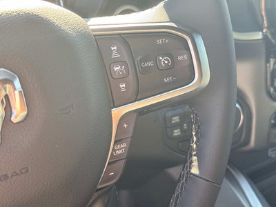 2027 RAM 1500 Big Horn/Lone Star