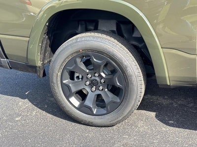 2027 RAM 1500 Big Horn/Lone Star