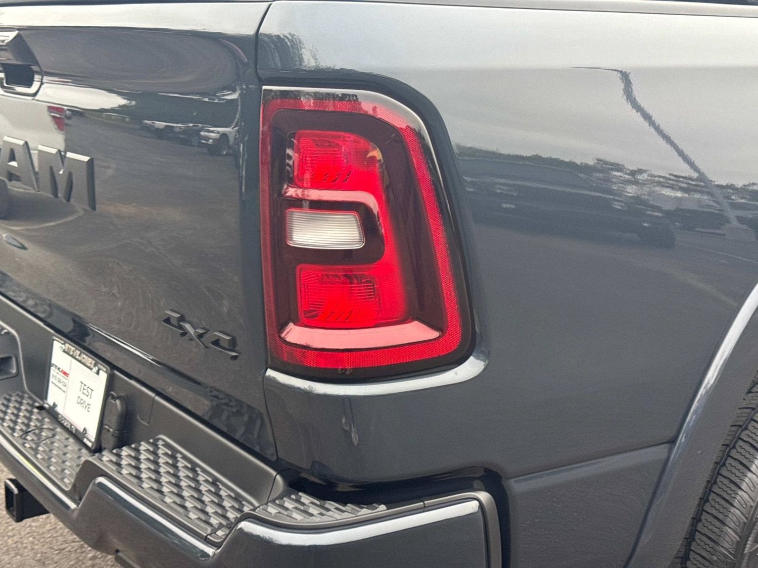 2027 RAM 1500 Big Horn/Lone Star