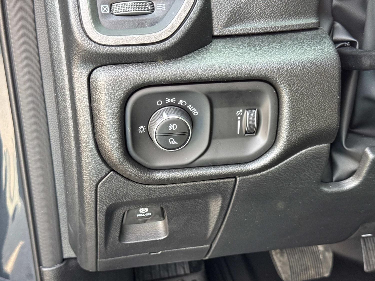 2026 RAM 1500 Warlock