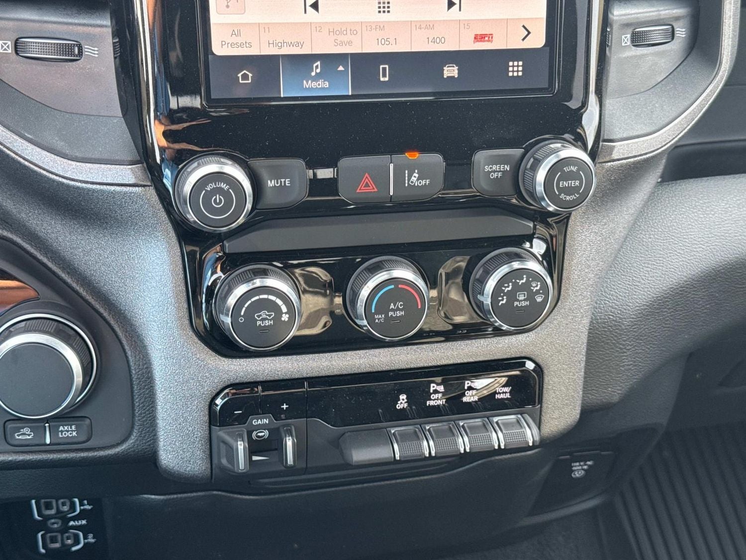 2026 RAM 1500 Warlock