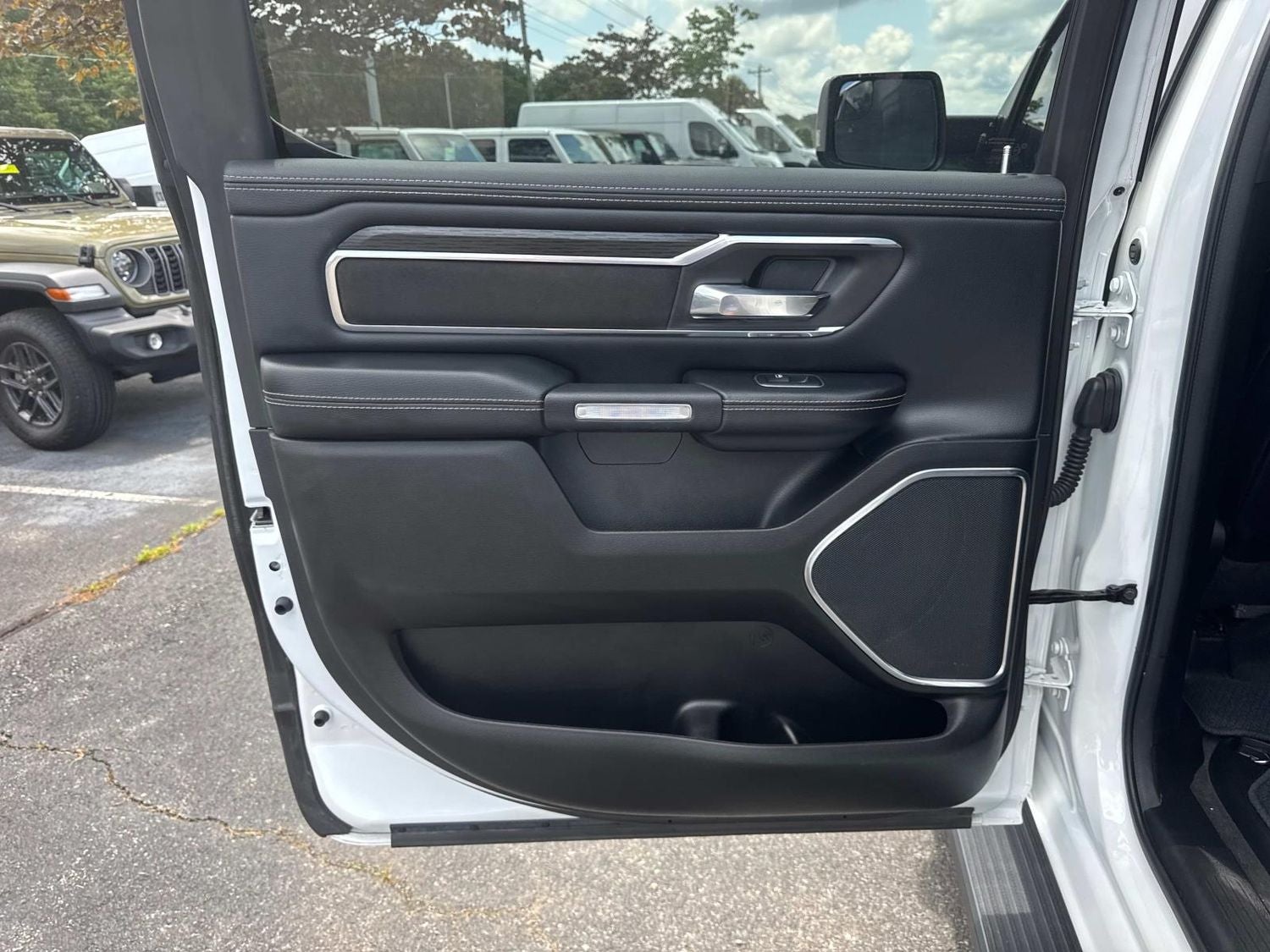2024 RAM 1500 Laramie