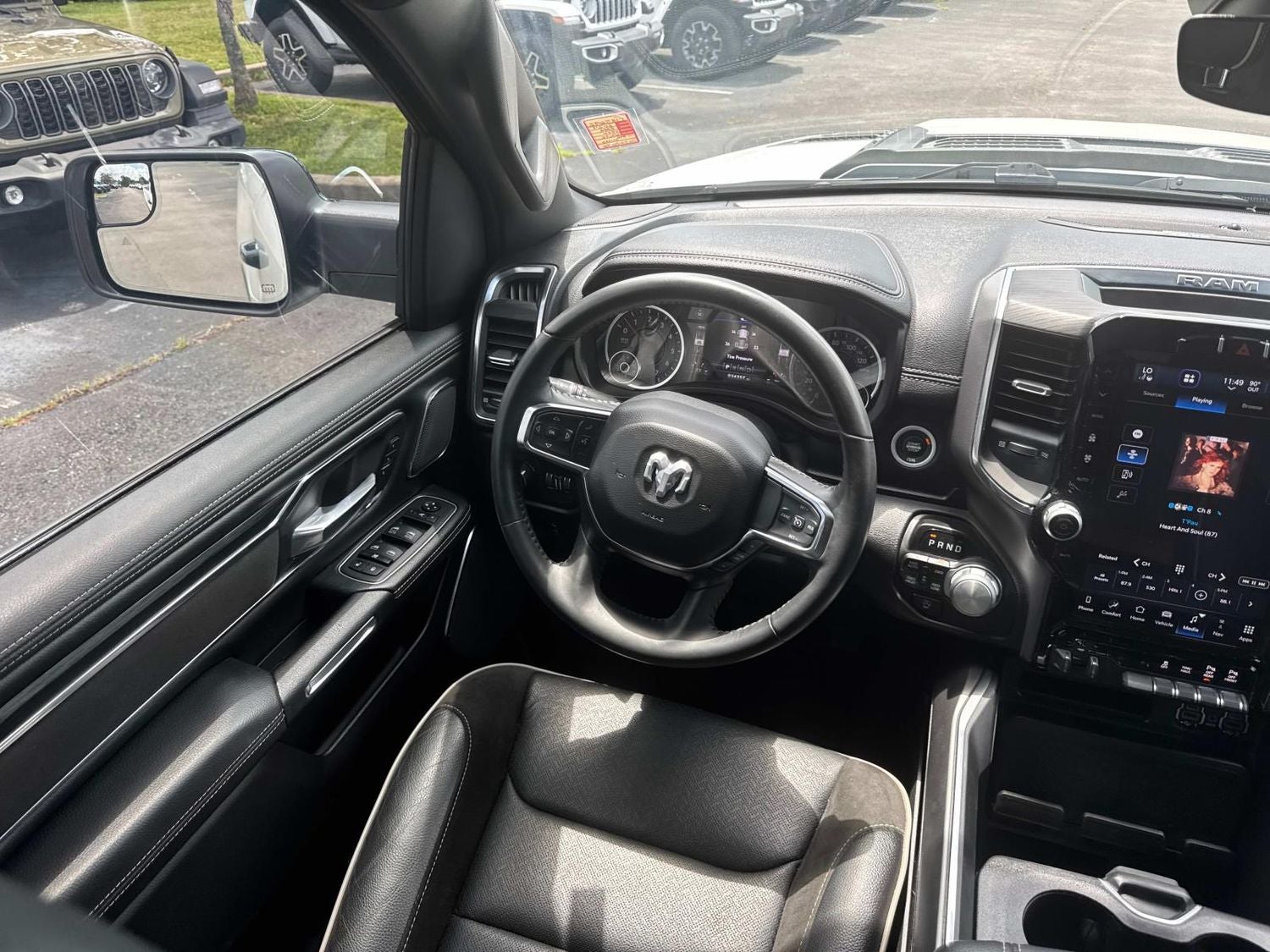 2024 RAM 1500 Laramie