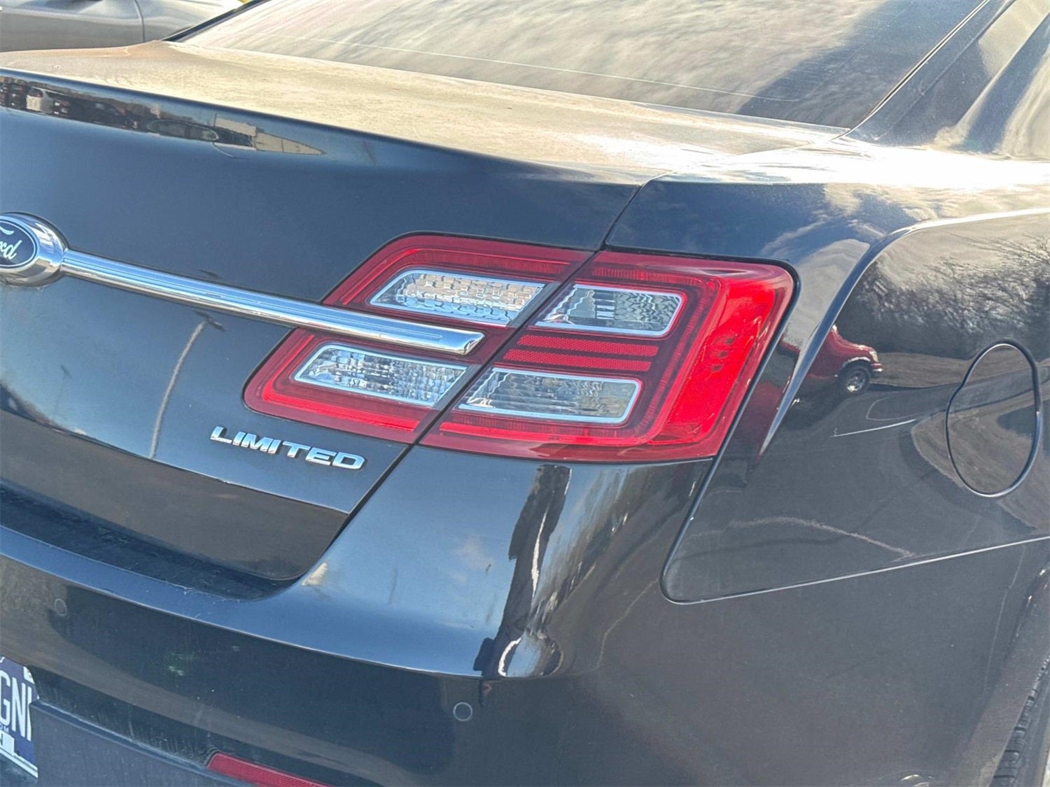 2018 Ford Taurus Limited