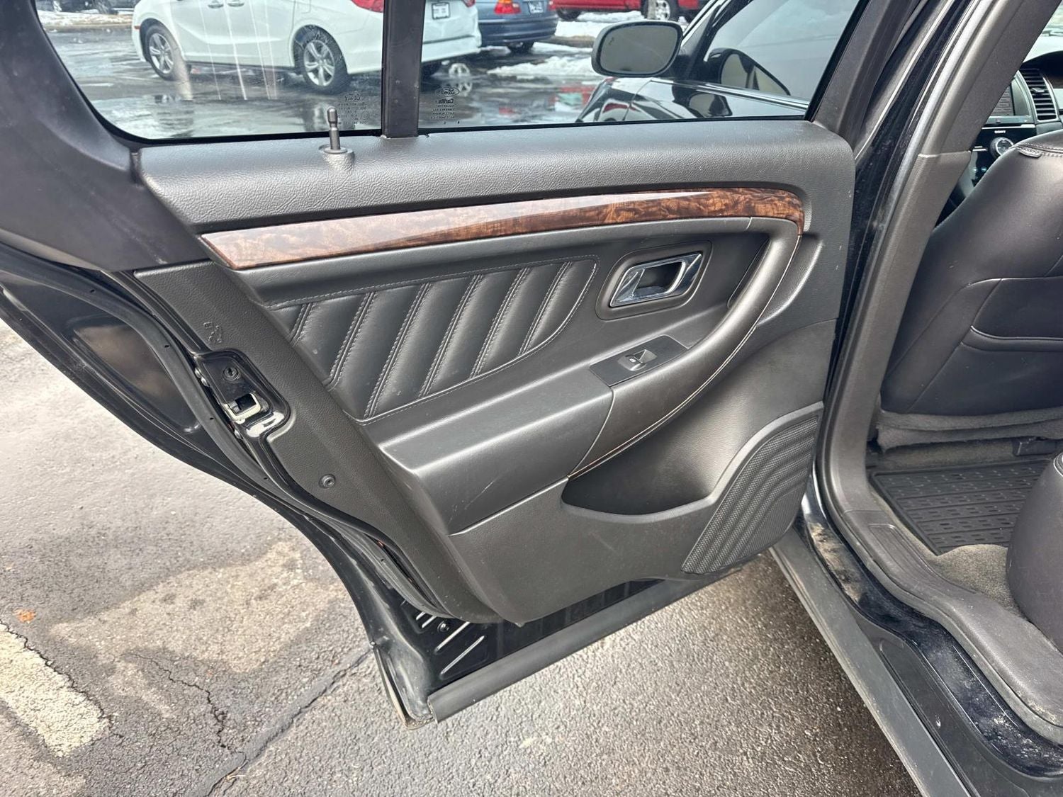 2018 Ford Taurus Limited