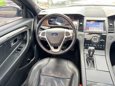 2018 Ford Taurus Limited